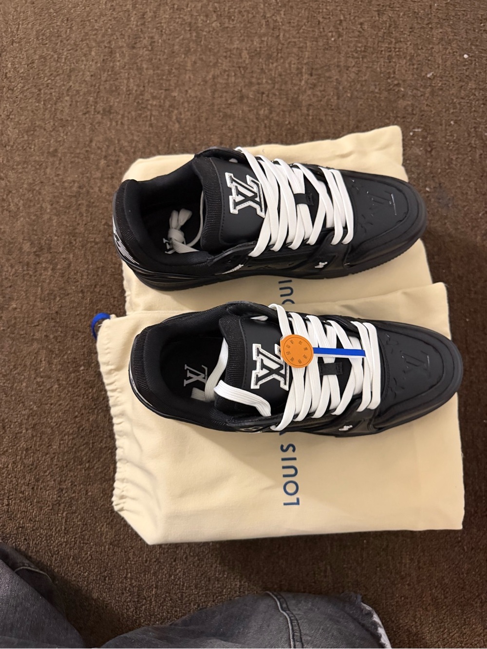 Louis Vuitton Black and White Men’s Low-Top Sneakers